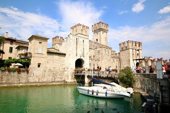 Zamek Scaligerich w Sirmione